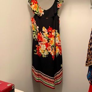 Black floral dress size small